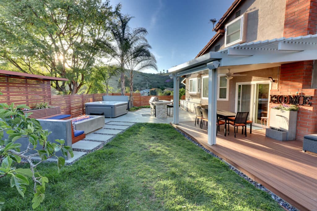 Backyard Landscape for Relaxing and Entertaining